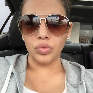 Meet your Posher, Keilani